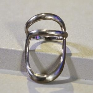 Elegant Silver Women's Ring